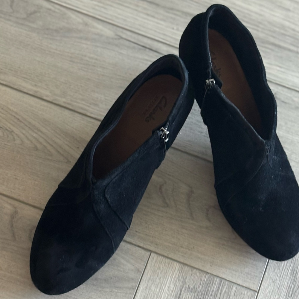 Clarks Ebony Suede Zip Boots